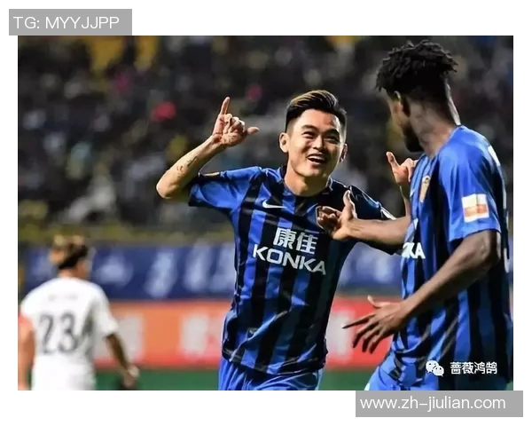 足球明星保镖视频播放揭秘背后故事与安全措施的精彩瞬间